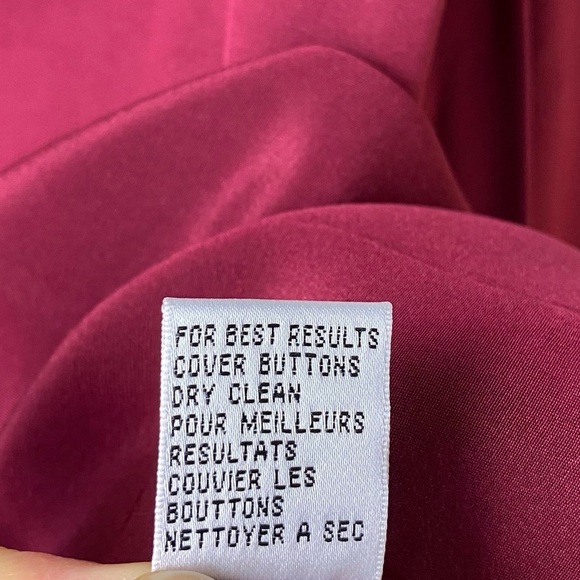 Talbots Women's Silk Button Shirt Wine Color, Long Sleeve 100% Silk, Size 12 - Picture 8 of 9